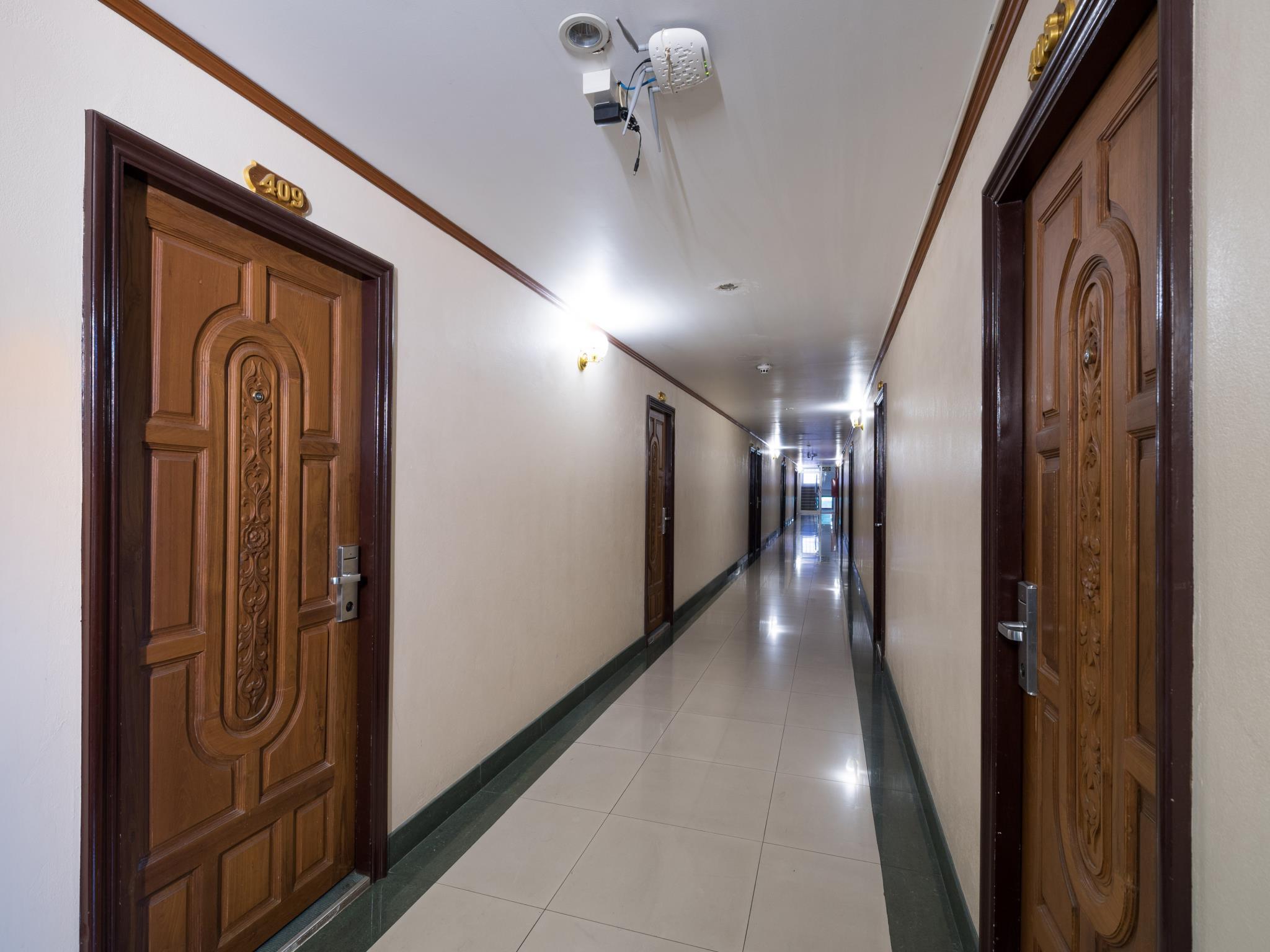 Dt Hotel - Pratunam バンコク都 エクステリア 写真