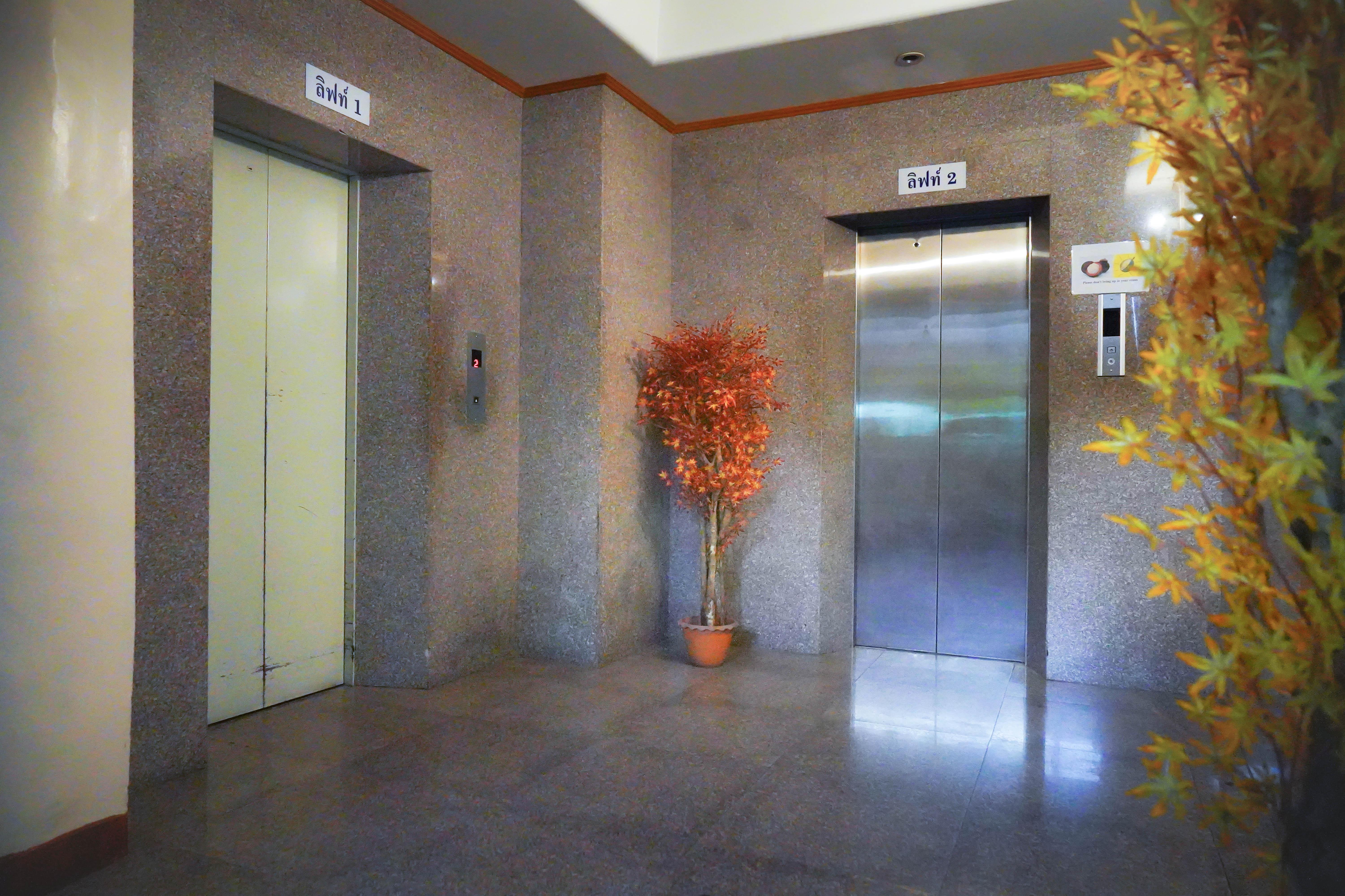 Dt Hotel - Pratunam バンコク都 エクステリア 写真
