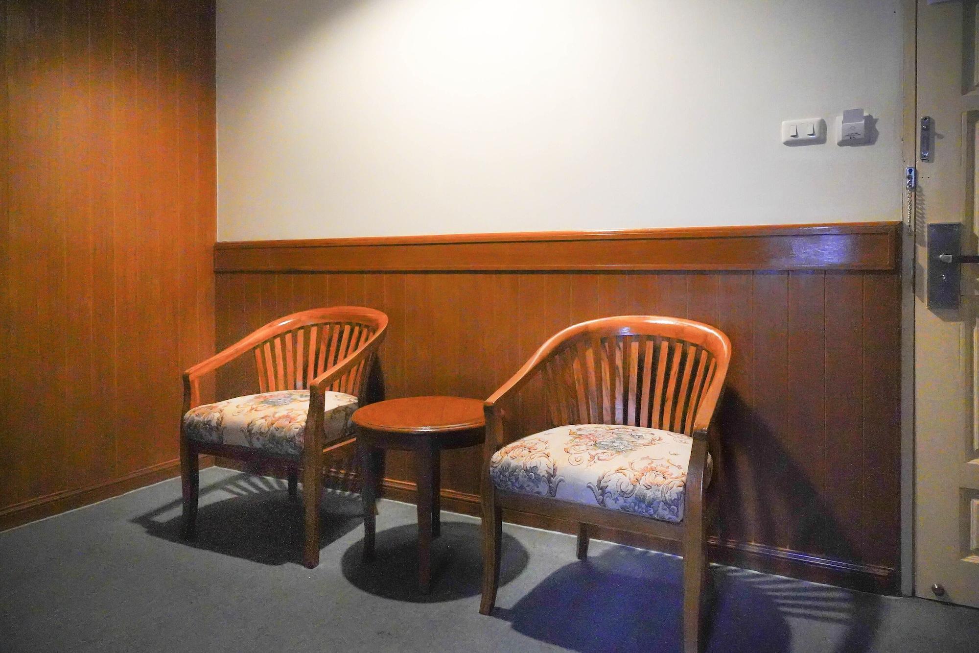 Dt Hotel - Pratunam バンコク都 エクステリア 写真