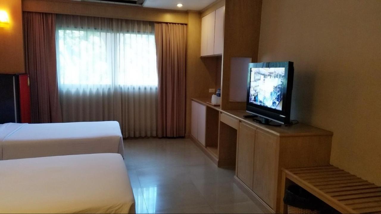 Dt Hotel - Pratunam バンコク都 エクステリア 写真
