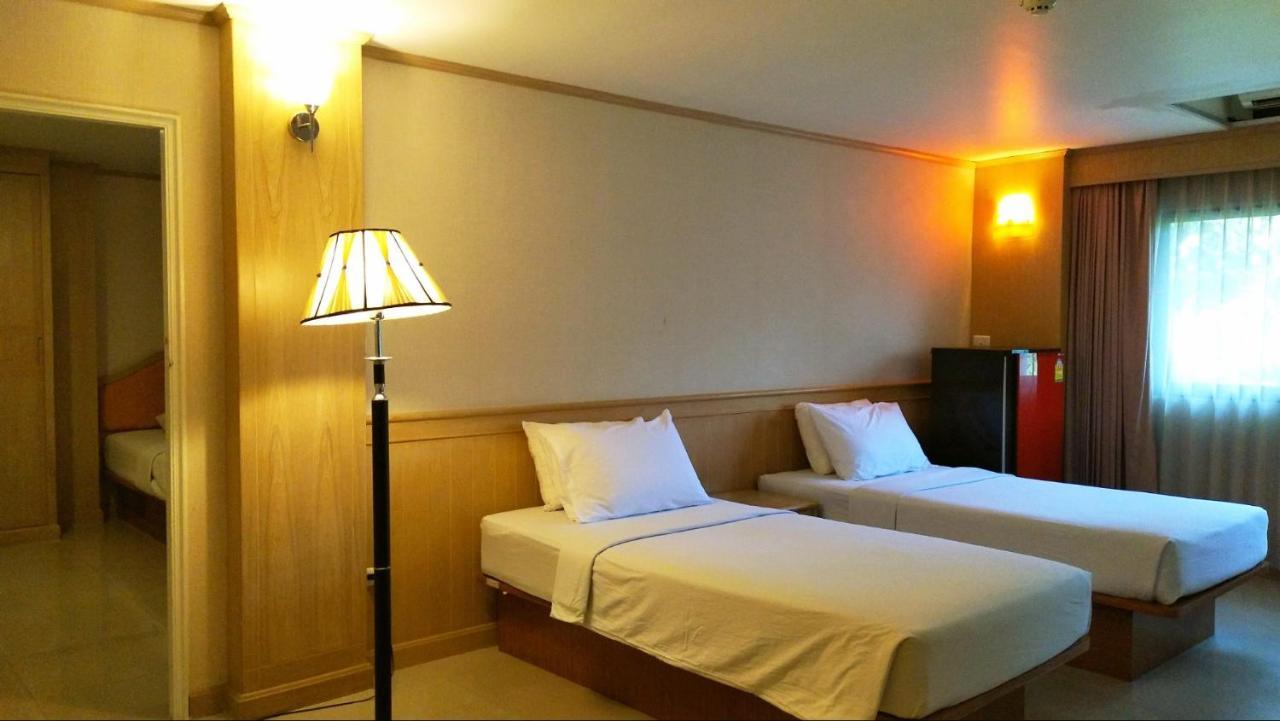 Dt Hotel - Pratunam バンコク都 エクステリア 写真
